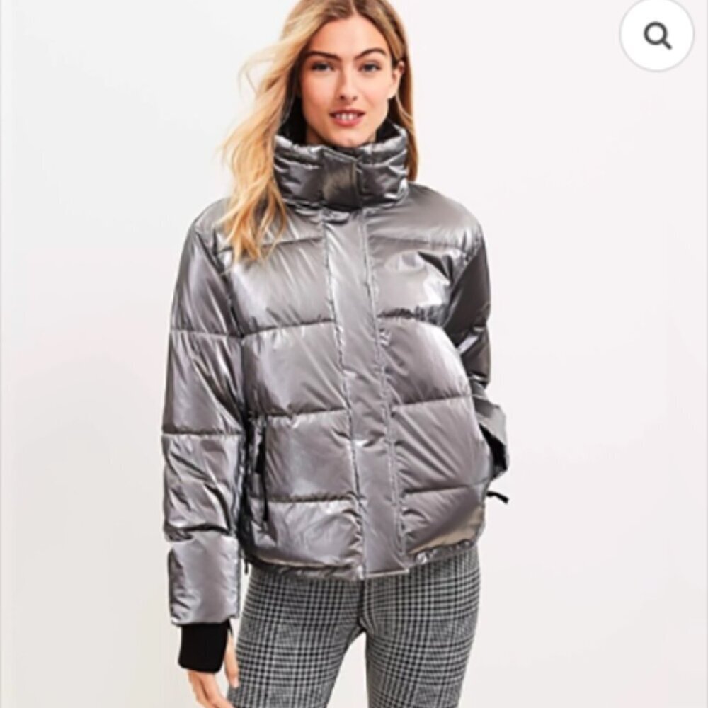 Athleta Lofty Metallic Puffer Coat in Women's Size Small Goose Down Feathers